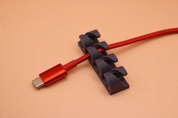 ORGANIZADOR DE CABOS - CUSTOMIZE DE ACORDO COM SUA NECESSIDADE!