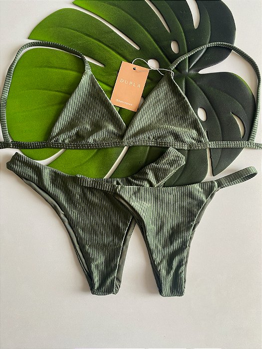 Biquini Verde Militar canelado - Top Fixo e calcinha semi fio