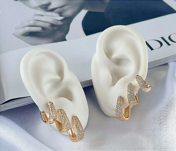 Trio Argola Cravejada Zircônias • Banhado a Ouro 18k