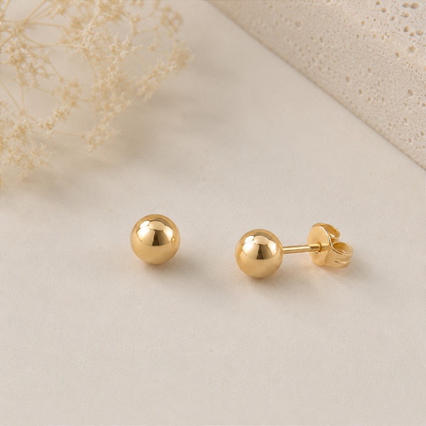 Brinco Bolinha Lisa (4mm) • Banhado a Ouro 18k
