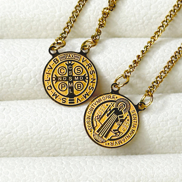 Escapulário Dourado São Bento Redondo - 65cm