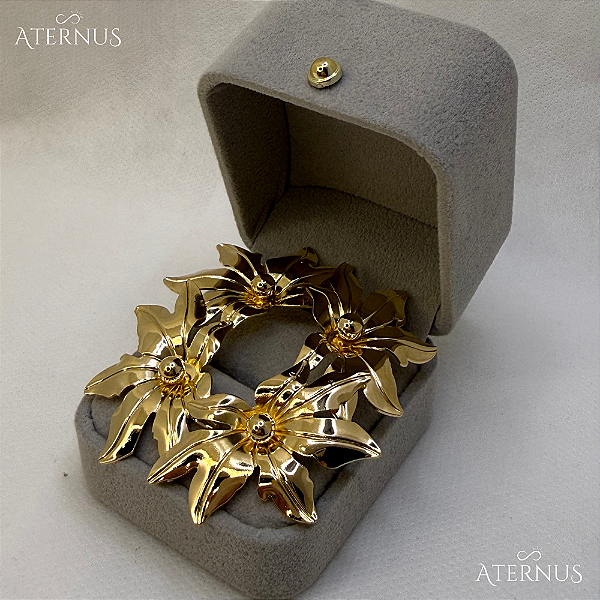 Brinco Flores - Ouro