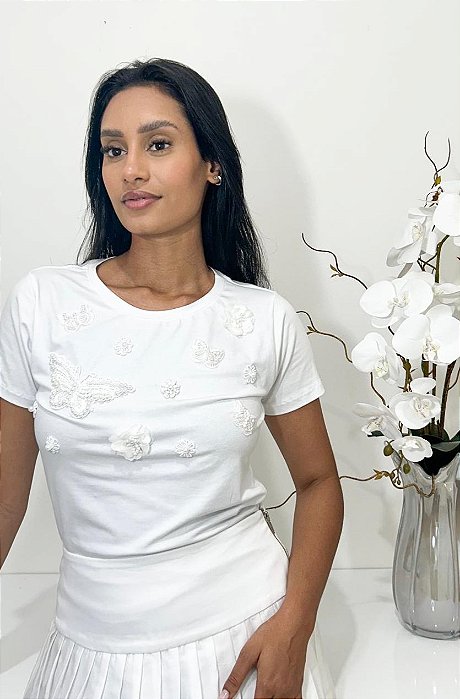 T-SHIRT BORDADA