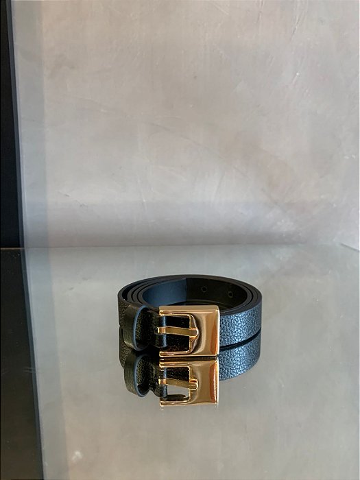 Cinto em Couro Preto