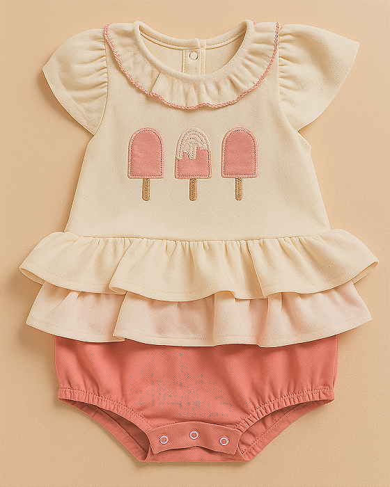 Macacão Curto Bebê Menina Bordado Sorvetinho