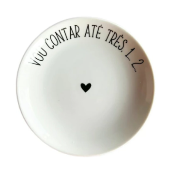 Prato Pão Porcelana Frase de Mãe Vou Contar 16cm