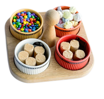 Kit Tábua Aperitivo Quadrada 23cm Ramekim Junino