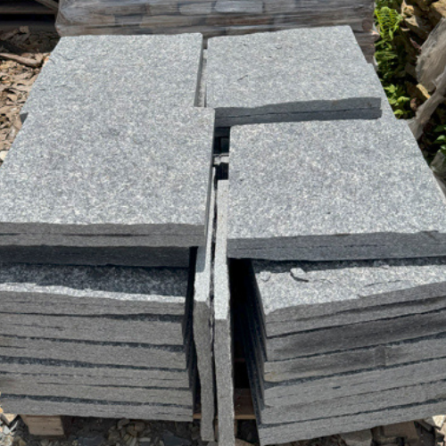 Pedra Miracema Cinza 47x47cm - Und