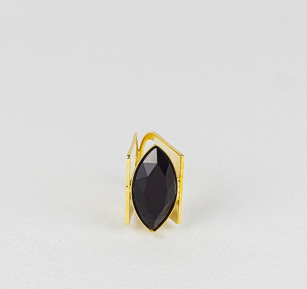 Anel Elegante Alongado com Pedra Chaton