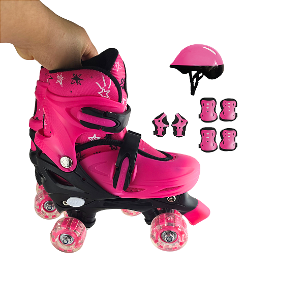 Patins Infantil Quad com Rodinhas que Brilham — Aventura Iluminada - Kit Segurança com Capacete - Tamanho M (32 ao 35)