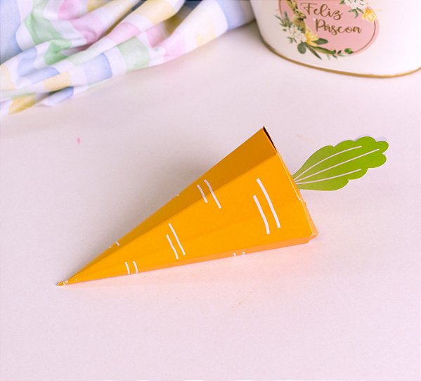 Caixa Cone Cenoura (M)