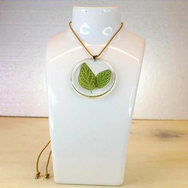 FOLHA DE FITONIA - COLAR
