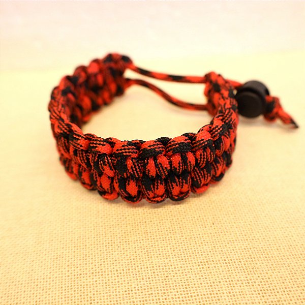 Bracelete BEST WARRIOR - VERMELHO/PRETO