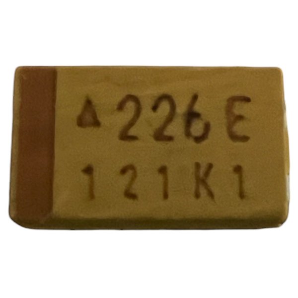 CAPACITOR TANTALO SMD 226 = 22UF/25V CASE C