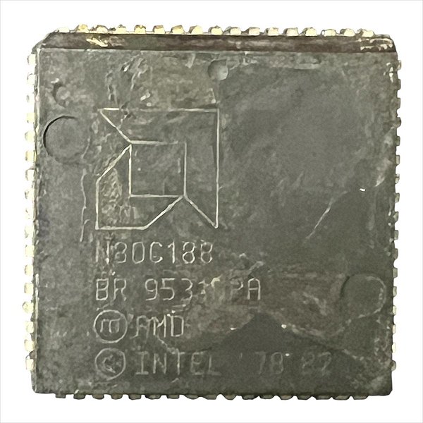 CIRCUITO INTEGRADO N 80C188  ( PLCC PULL )