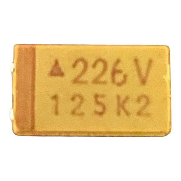 CAPACITOR TANTALO SMD 226 = 22UF/35V CASE C