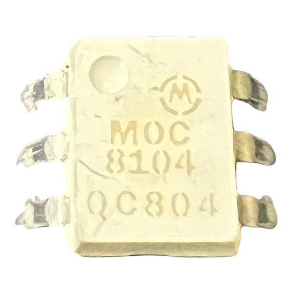 FOTO ACOPLADOR MOC 8104