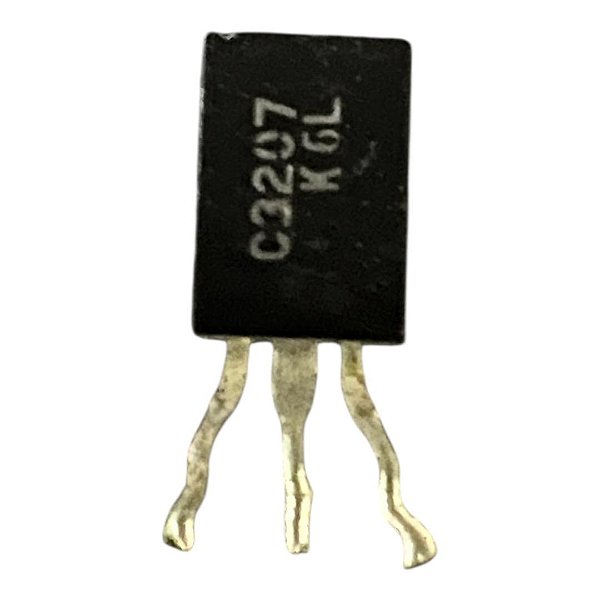 TRANSISTOR 2SC 3207