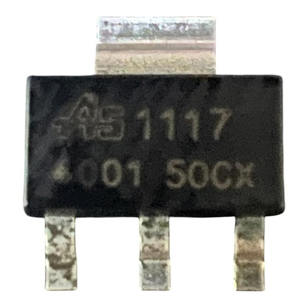 CIRCUITO INTEGRADO AMS 1117-50 = LM 1117-50 ( SMD SOT 223 5V)