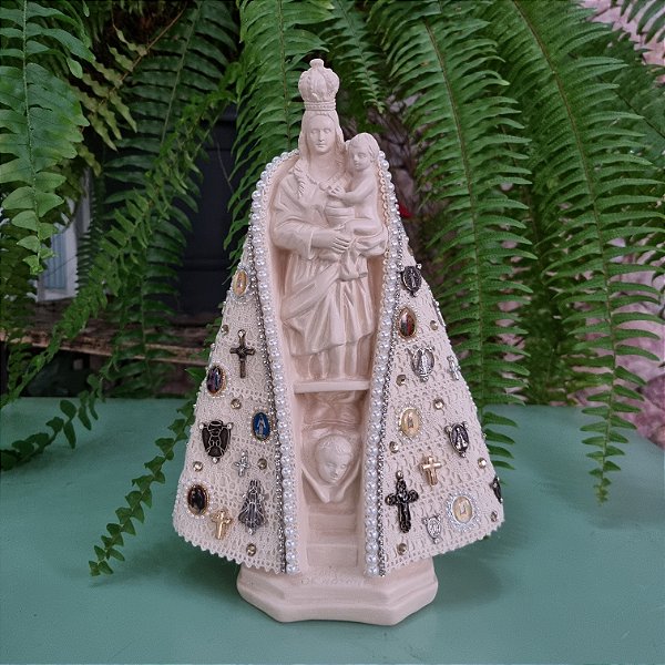Imagem Nossa Senhora de Nazaré 28cm Gesso Renda Medalha