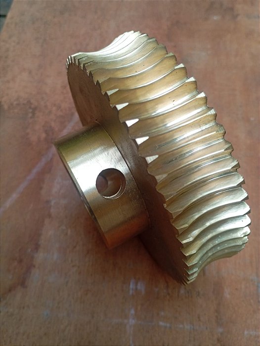 Coroa de bronze Torno automático TB 80 traub