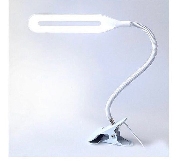 LUMINARIA DE GARRA LED
