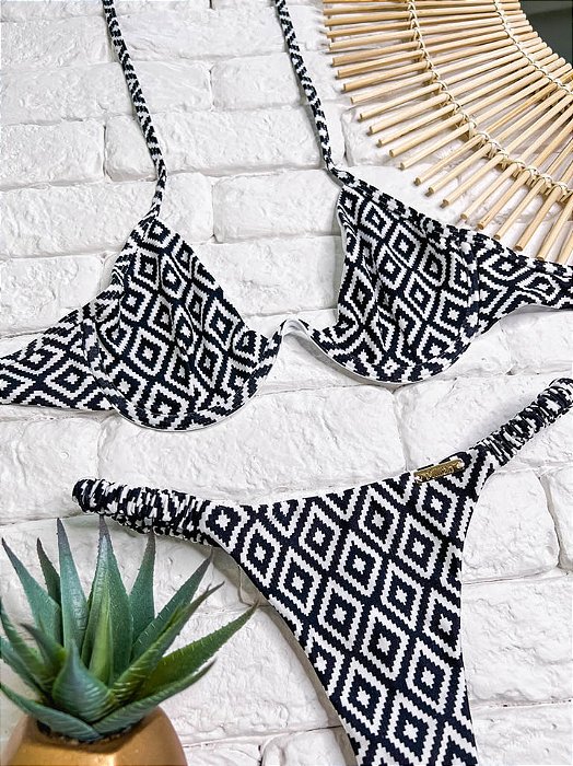 Top Aro Veneza (CALCINHA NÃO INCLUSO)