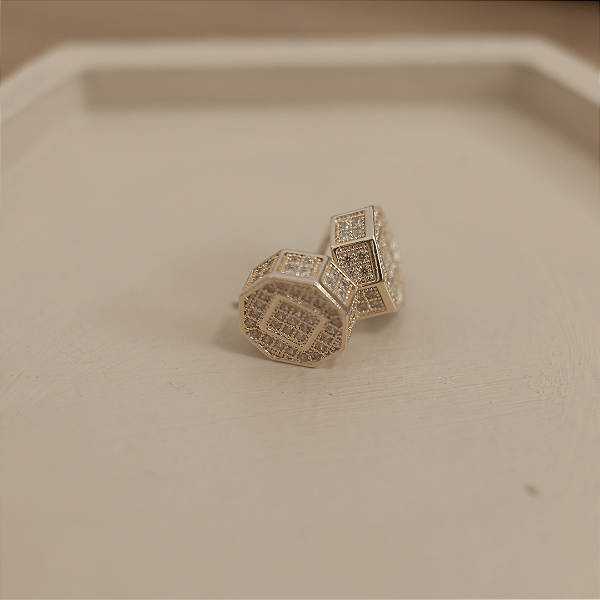 Brinco Poligono Cravejado - Banhado Ouro 18K
