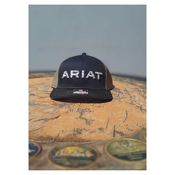 BONE ARIAT IMPORTADO PRETO LOGO TRIANGULAR