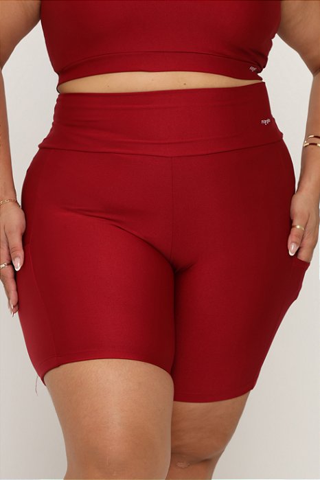 Short Fitness com bolso Plus Size