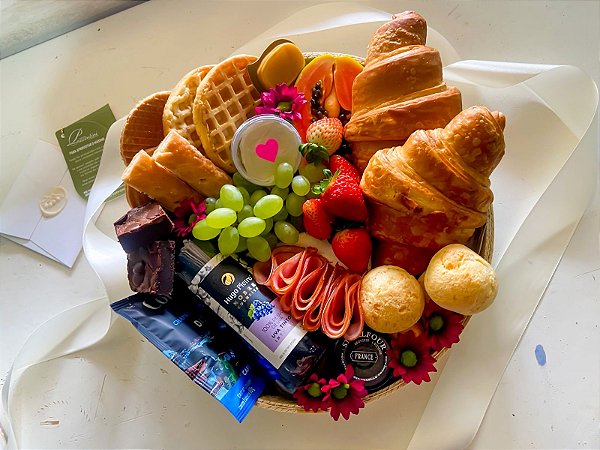 Cesta De Café Da Manhã com Frutas Frescas - Caixa M