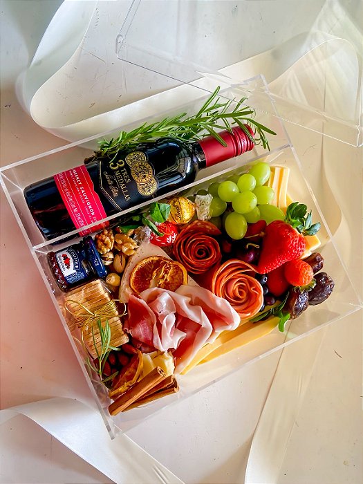 Cestas de Frios com bebida luxo