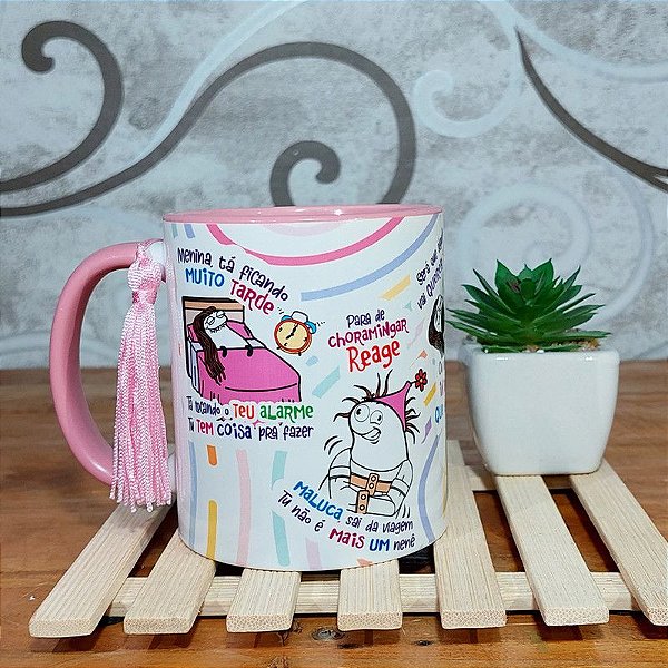 Caneca Menina Reage - alça interior rosa