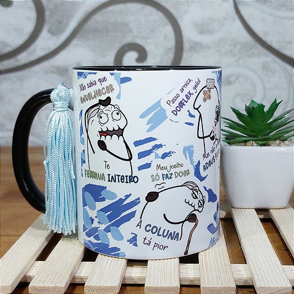 Caneca Divertida Xóven -  Não sabia que envelhecer - alça interior preto
