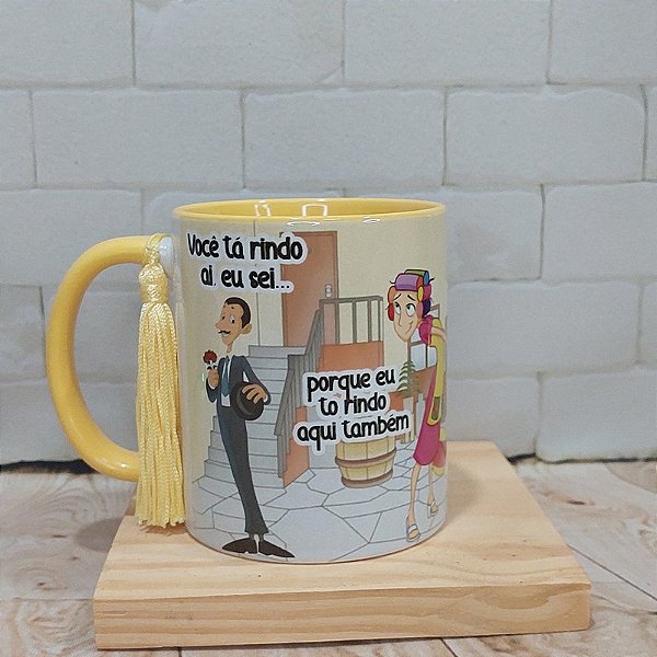 Caneca  turma do chaves Dona Florinda prof Girafales