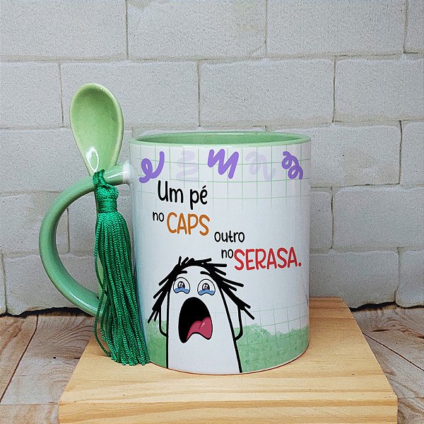 Caneca um pé no CAPS outro no SERASA