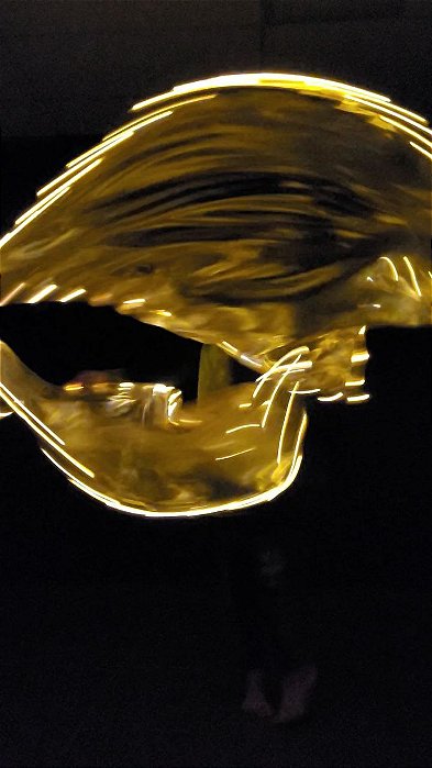 FLAGS LAME DOURADA LED