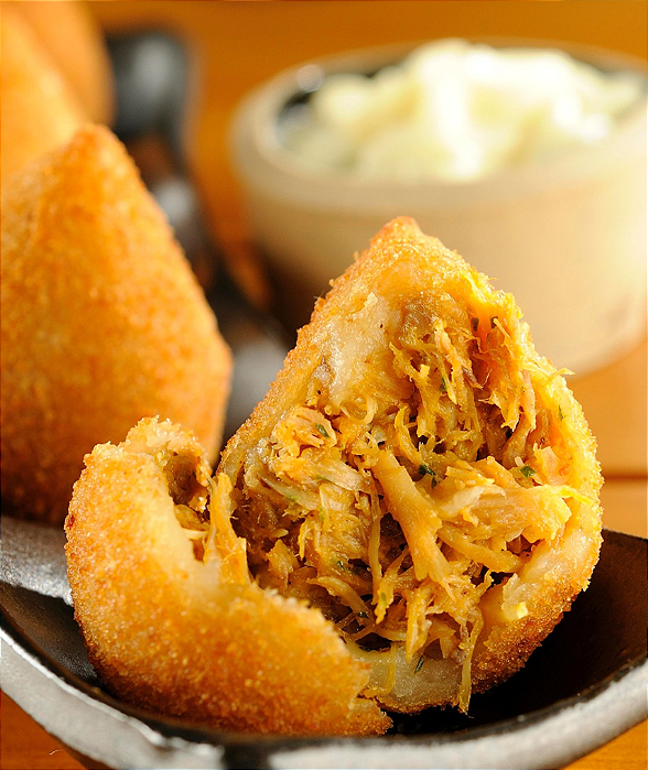 Coxinha de Frango - Pacote 10 Porções de 8 unidades de 33g
