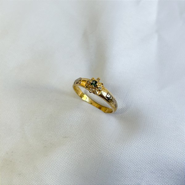 Anel de formatura AO82 - Ouro 10k e 18k
