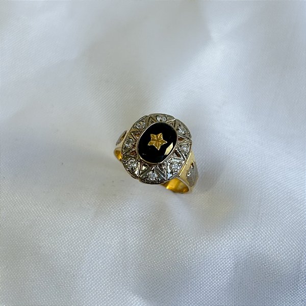Anel de formatura AO60 - Ouro 10k e 18k