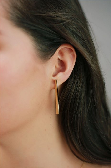 Brinco Stilo Banhado a Ouro 18k