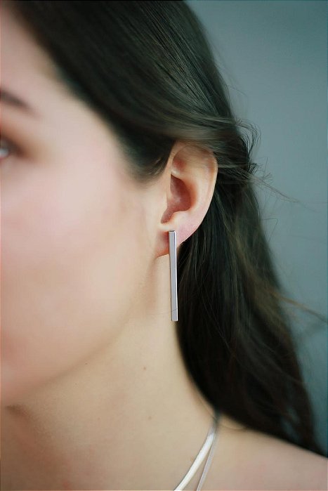 Brinco Stil Banhado no Ródio Prata