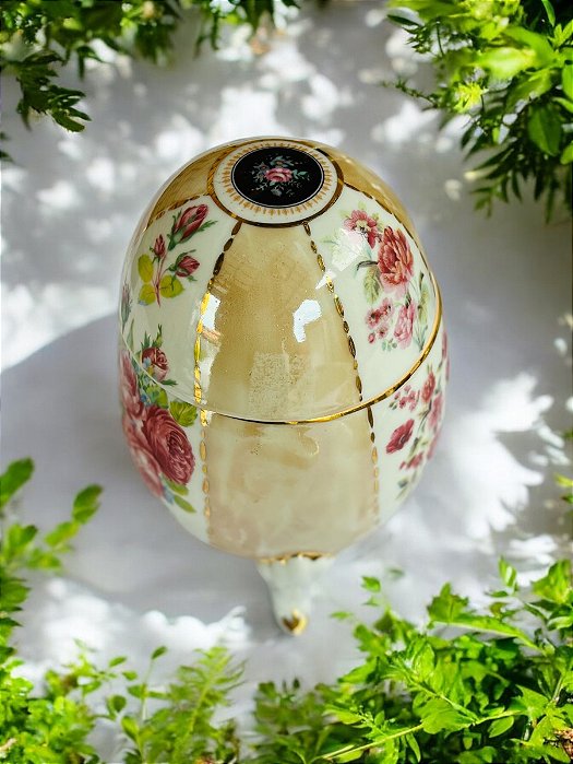 Bomboniere Ovo com pé