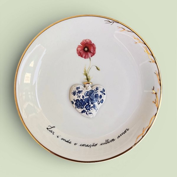 Prato-poema Lar é onde o coração cultiva amor