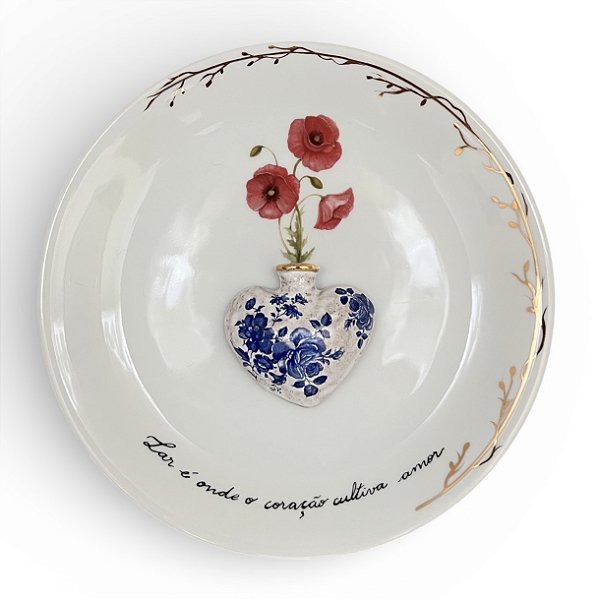 Prato-poema Lar é onde o coração cultiva amor