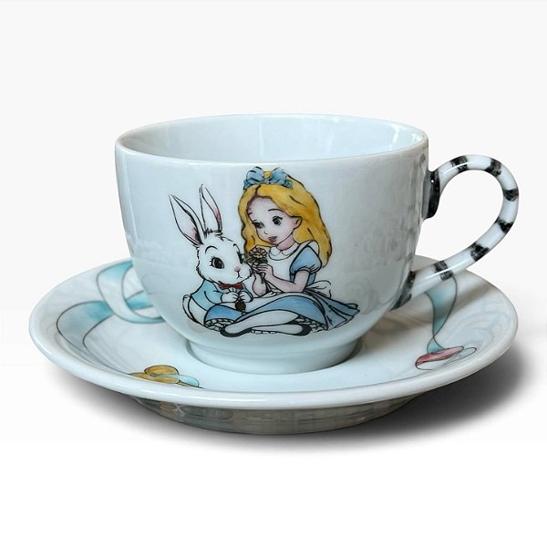 Drink Me — Alice e Coelho Branco | Se encontrar uma resposta...