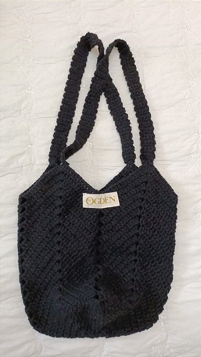 Bolsa de crochê de alça comprida preta