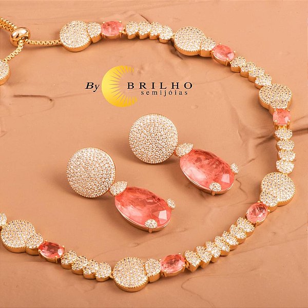 Conjunto de colar (fecho gravatinha) e brinco com zircônia e pedra morganita dourado (11283/10140)