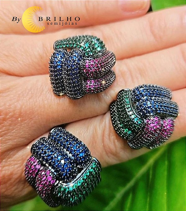 Brinco de zircônia colors no ródio negro (10276)