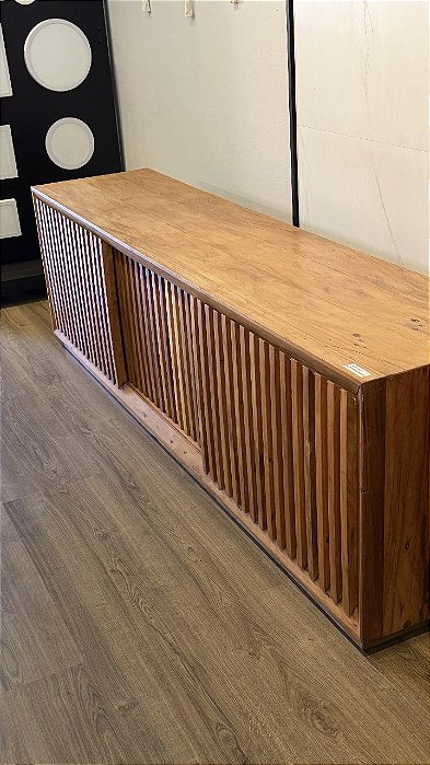 Rack Ripado com Portas de Correr 2.00m